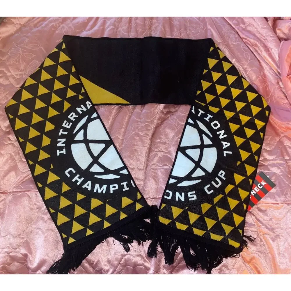 International Championship Cup Ruffneck Scarf Black‎ Yellow New With Tags
